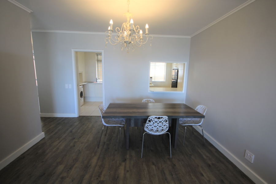 To Let 2 Bedroom Property for Rent in Sea Point Western Cape